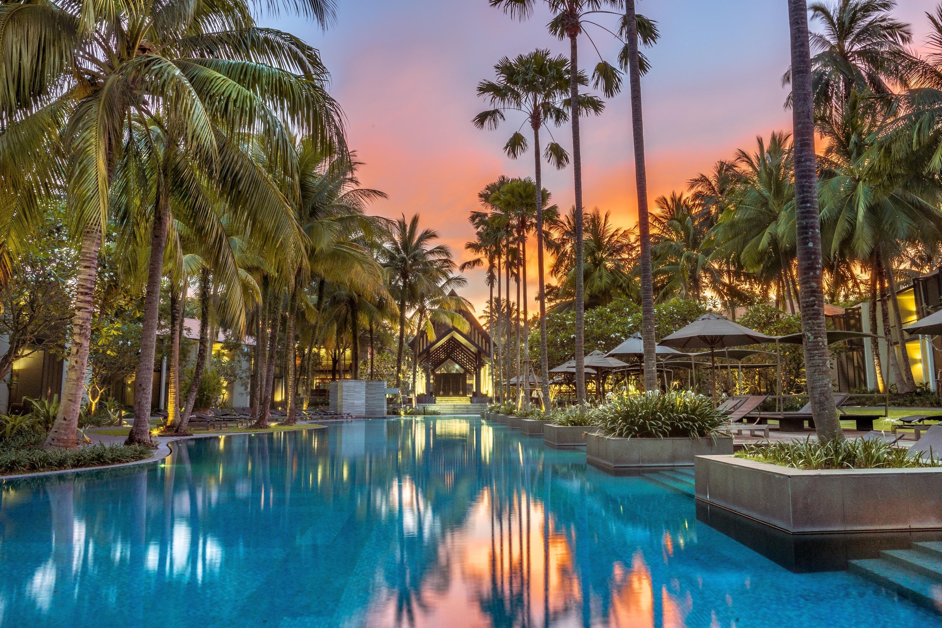 Twinpalms Surin Beach  Esterno foto